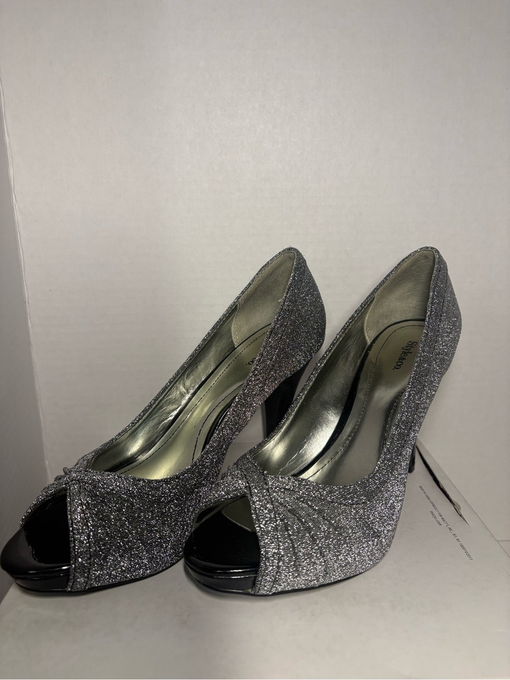 Glitter Peep-Toe High Heels - Silver